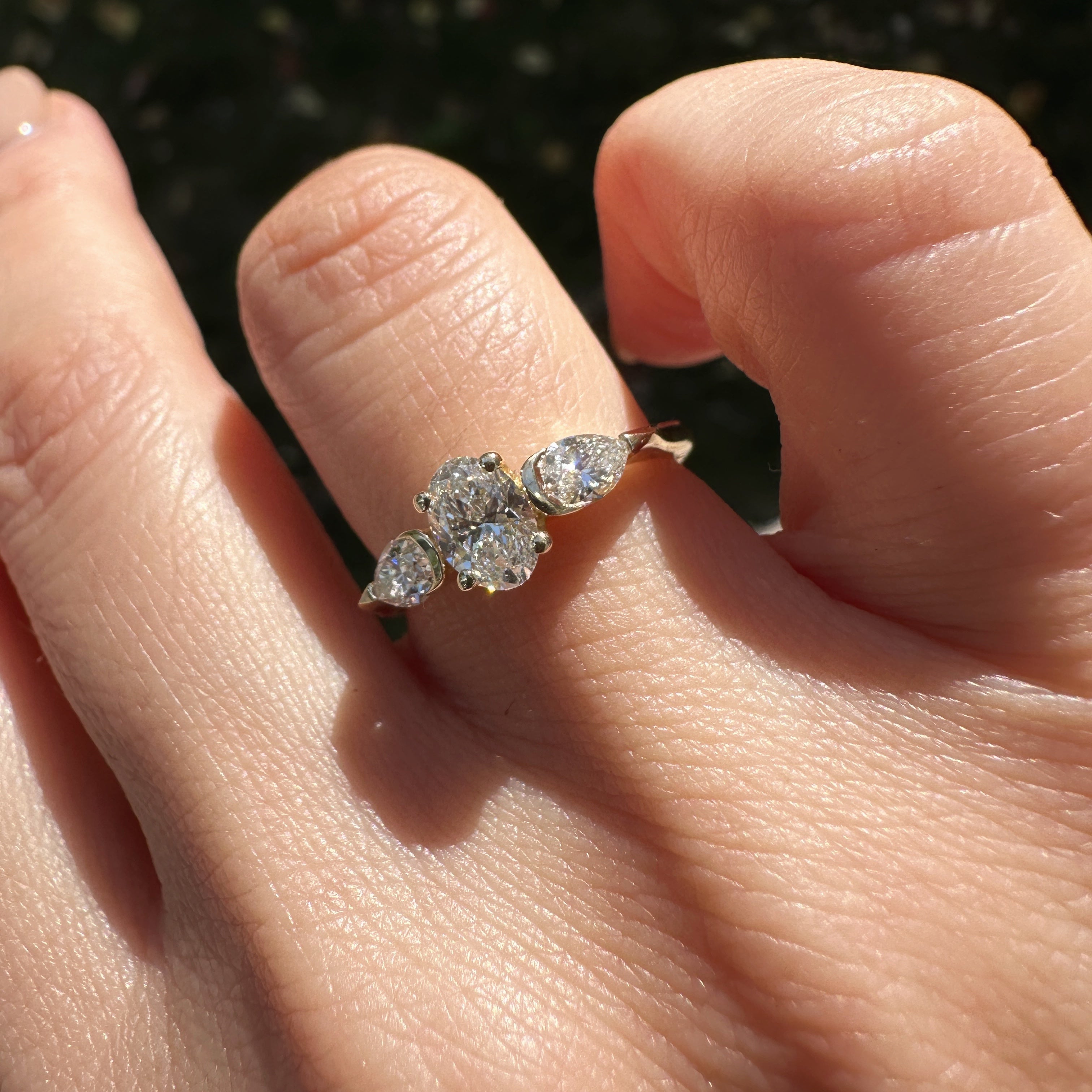 Honeymoon Oval | S