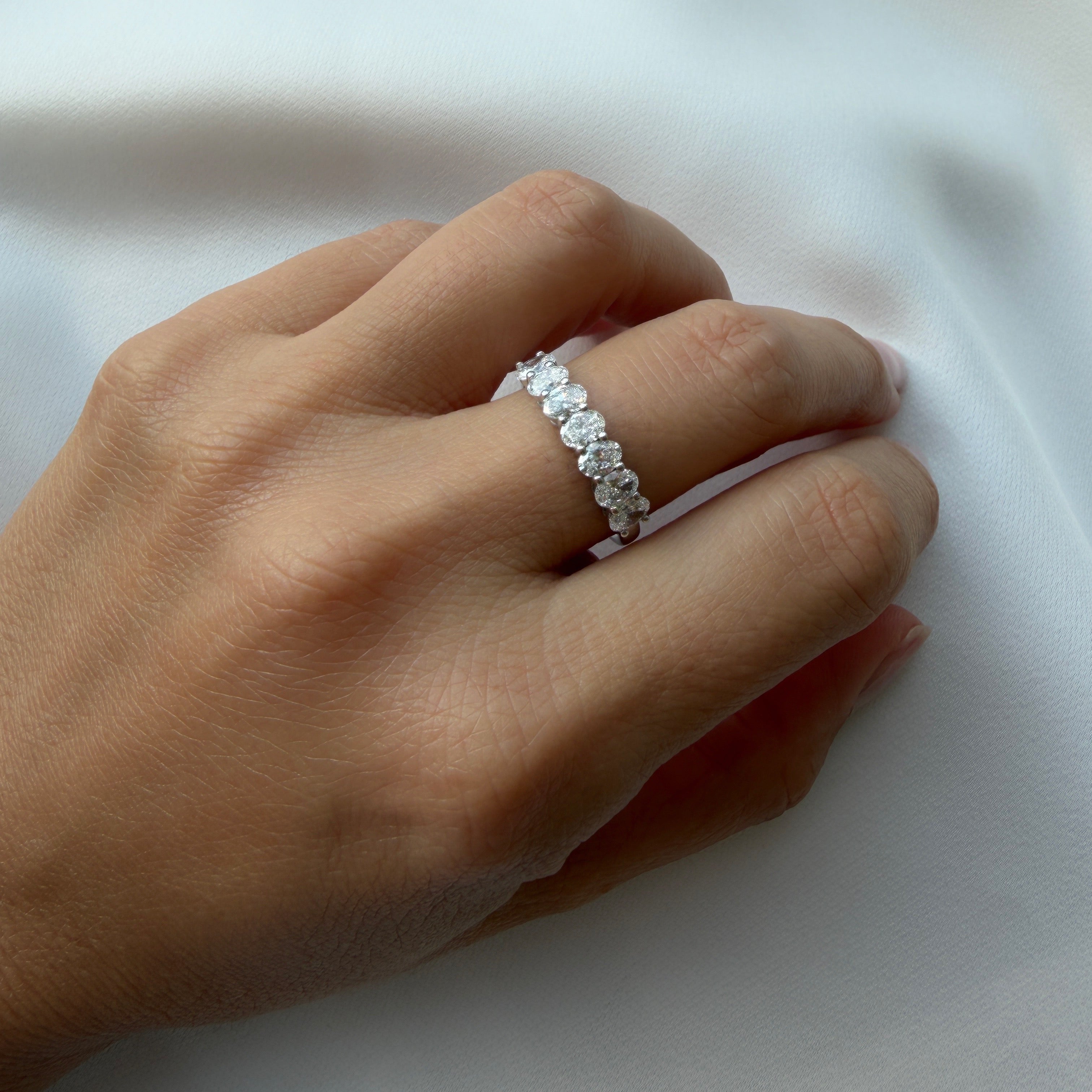 Seven Oval Cut Band | S