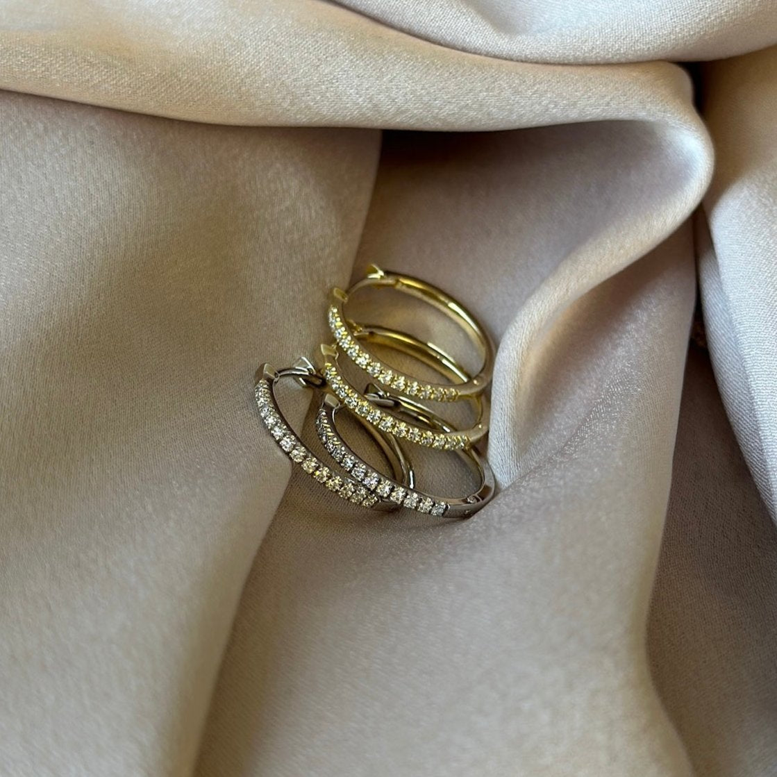 Sparkly Hoops | M