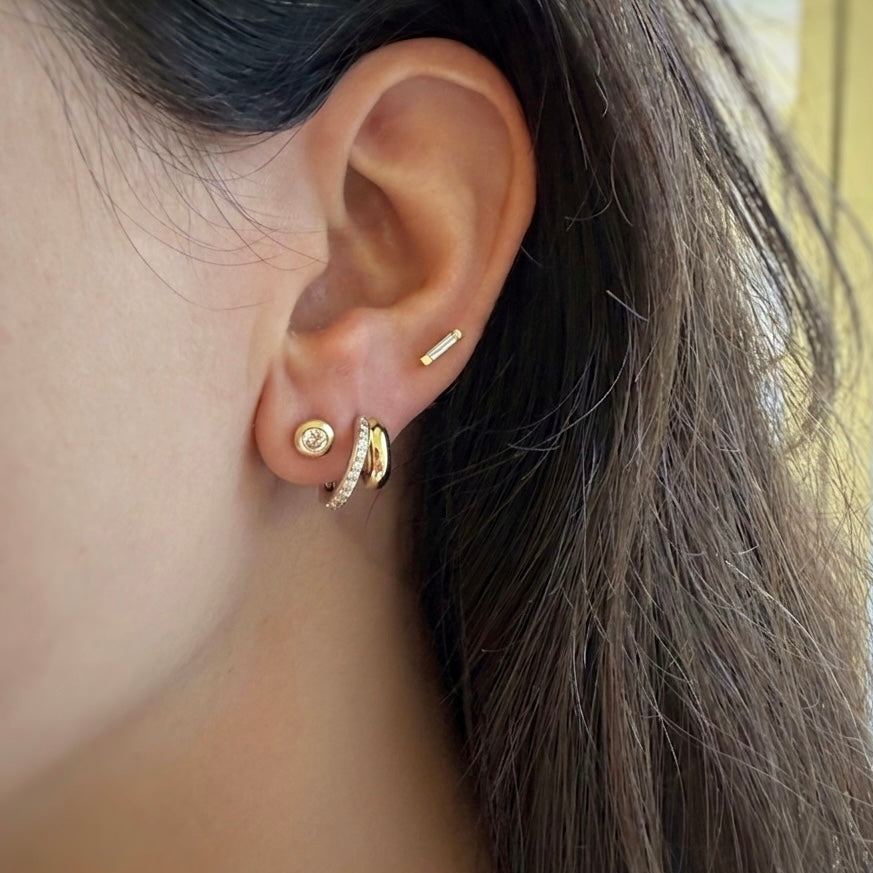 Kiss Me First | double hoop earring