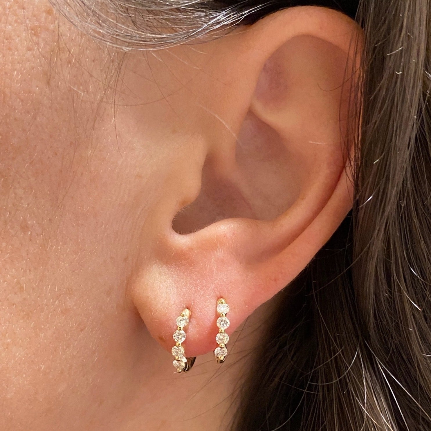 Kissing | Hoop Earrings