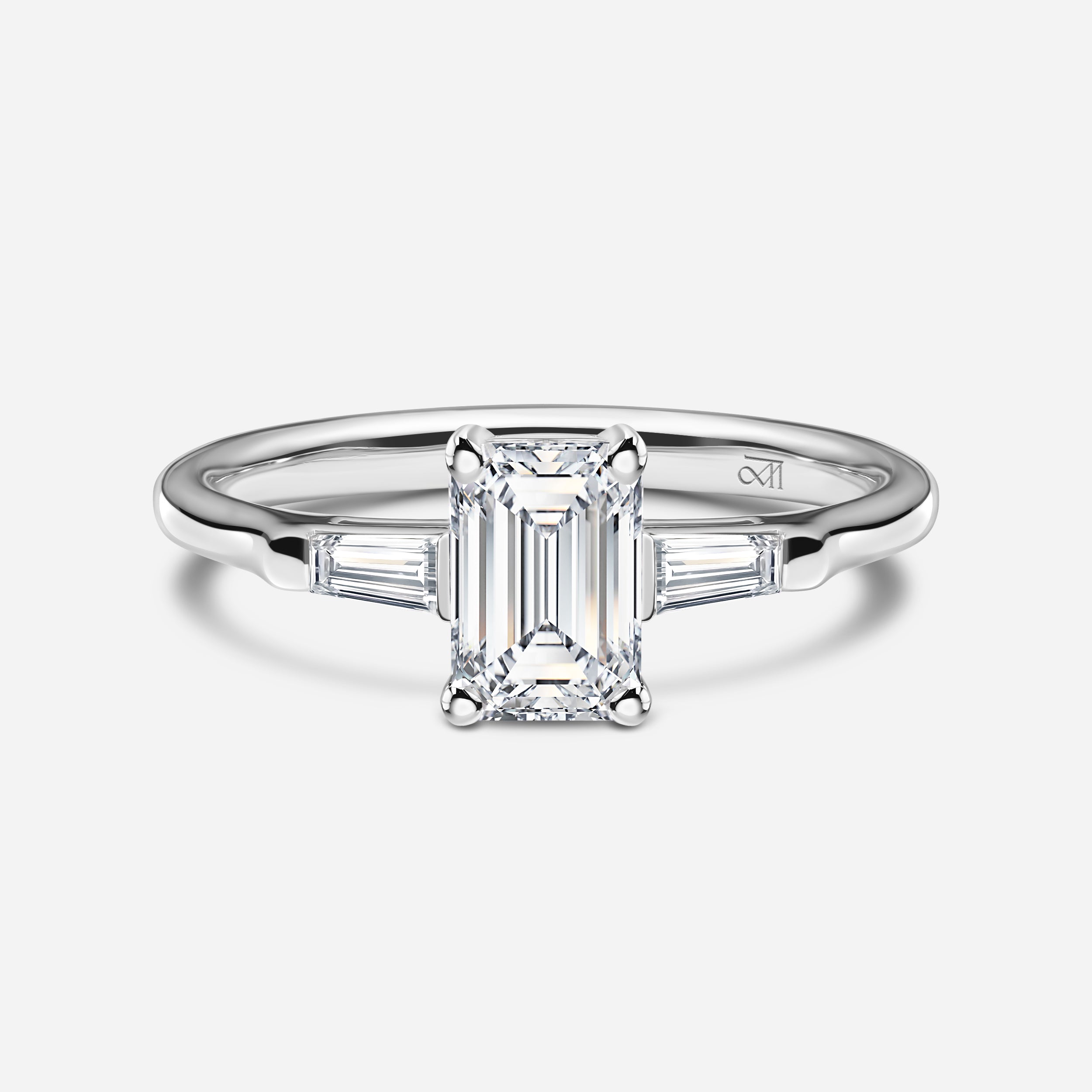 Emerald & Tapered Baguettes | 1CT