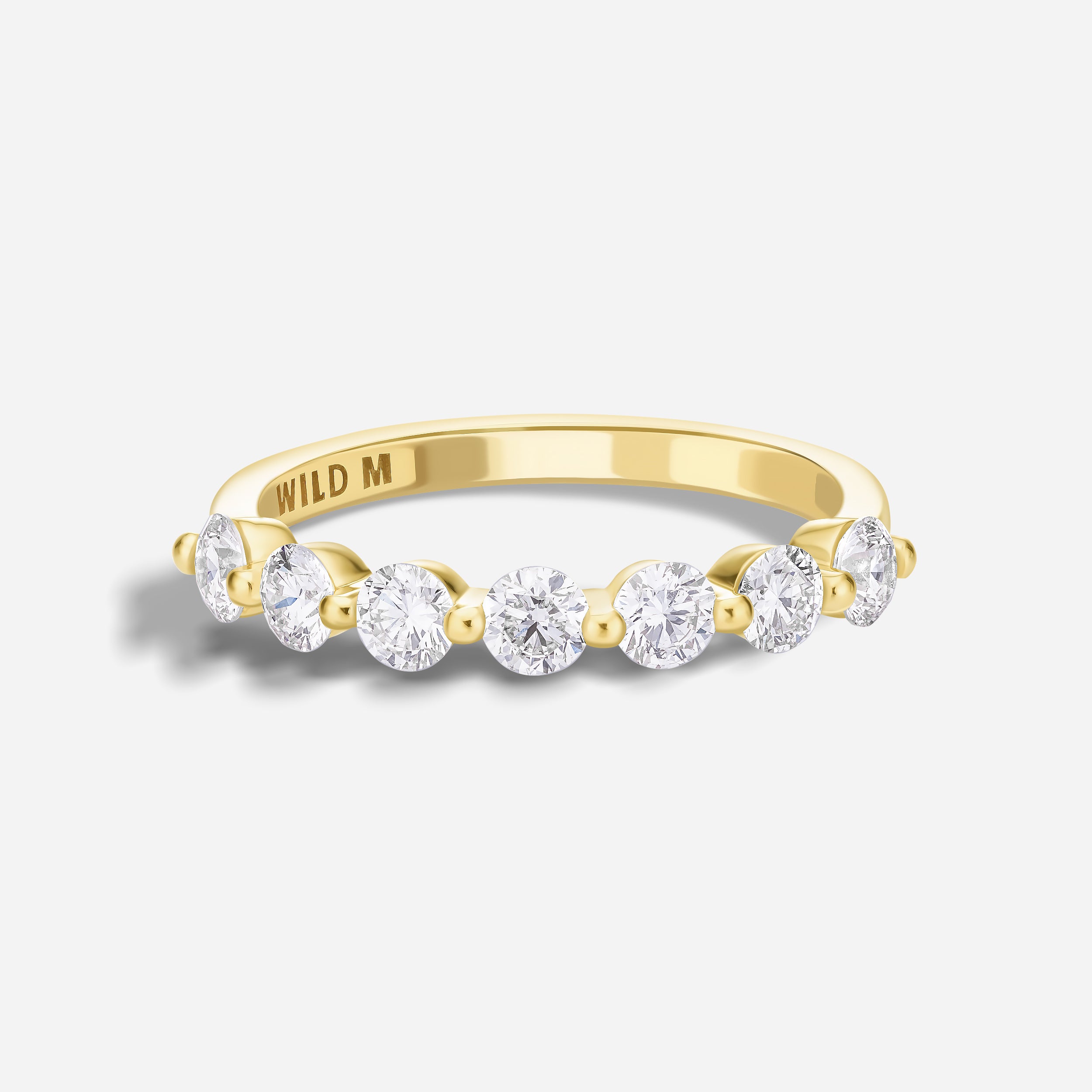 Round Brilliant Kissing Ring