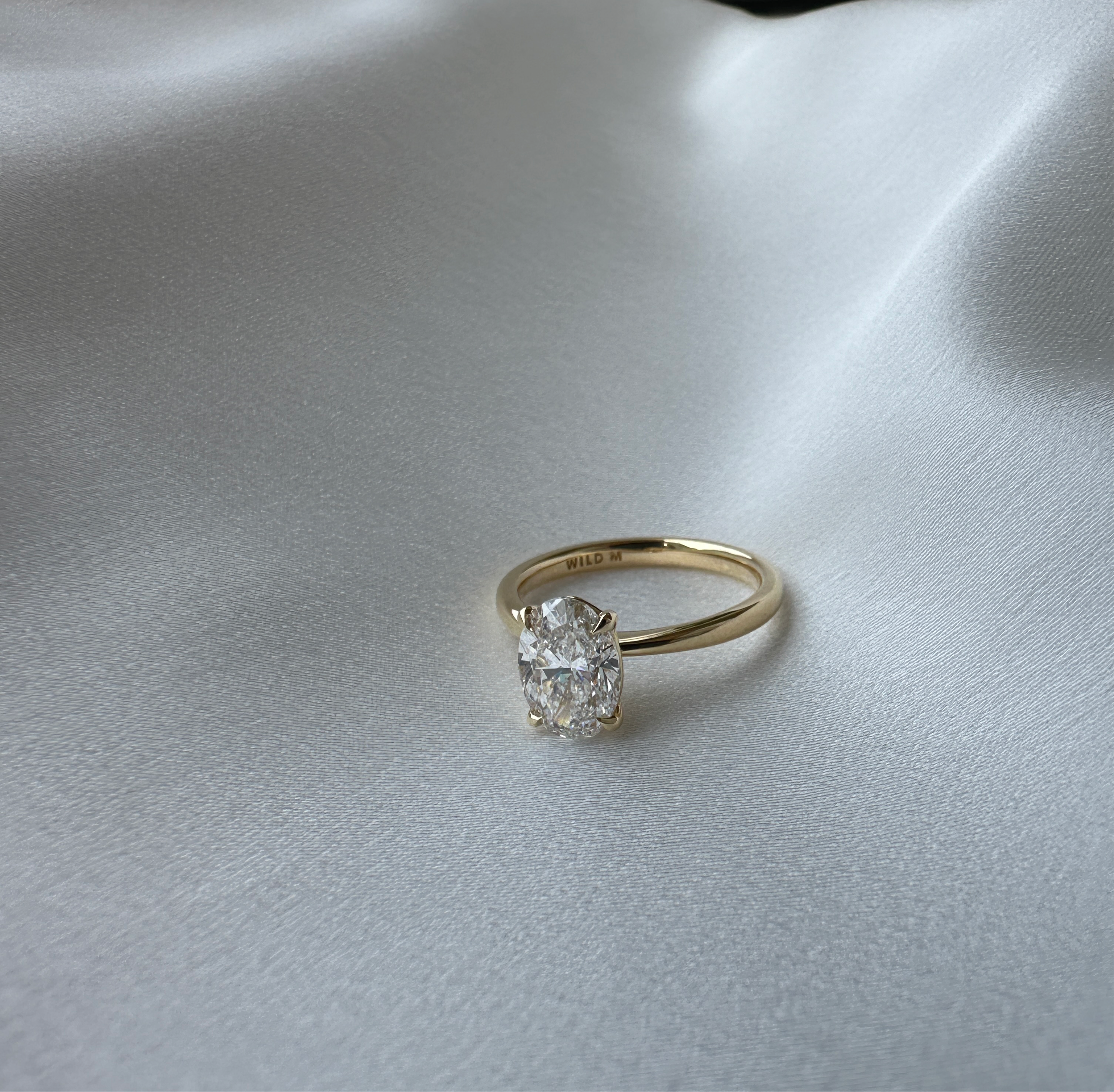 Oval Solitaire Ring  | Lab-Grown