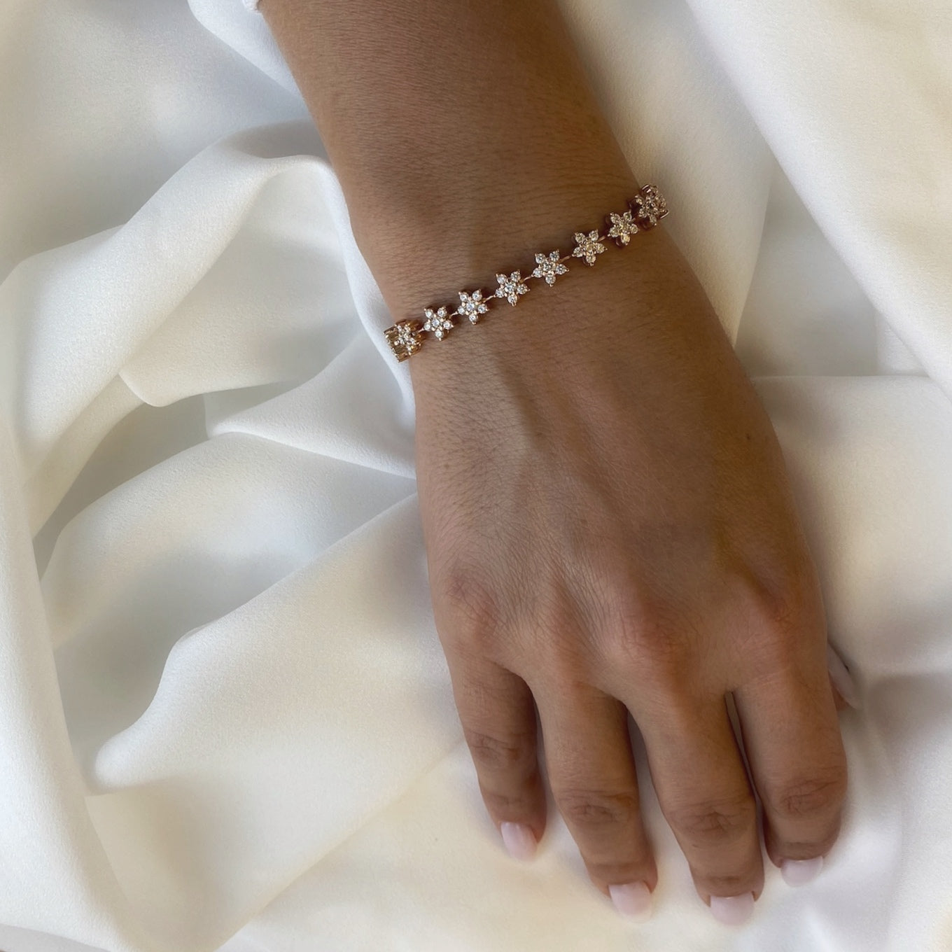 Floral Tennis Bracelete