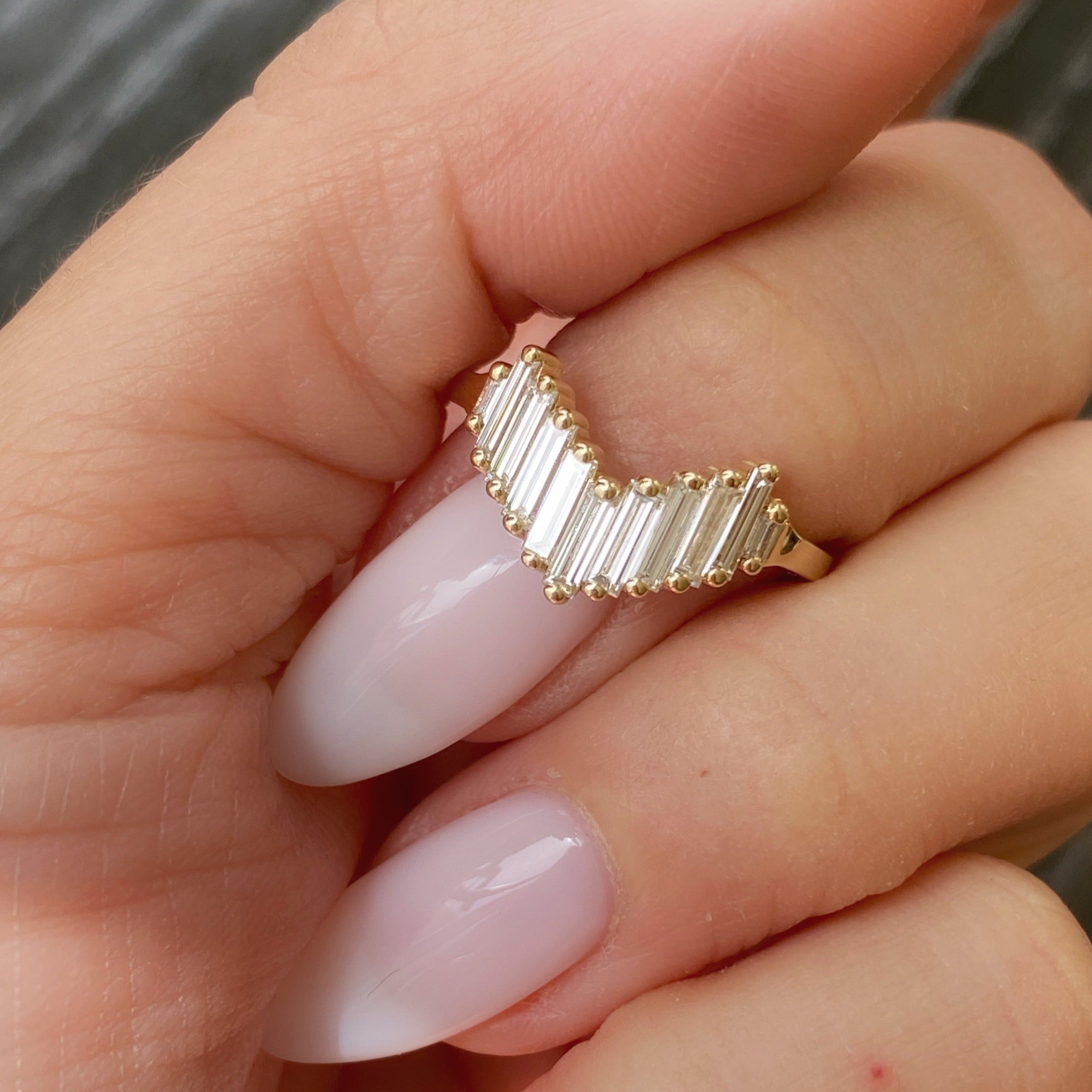 Art Deco V Ring