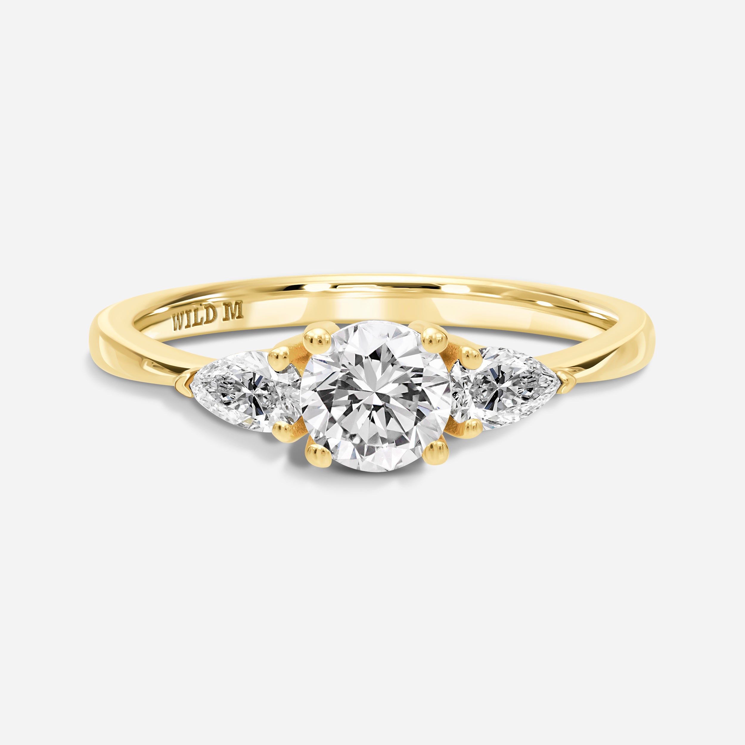 Round Brilliant & Pear Shapes | Medium